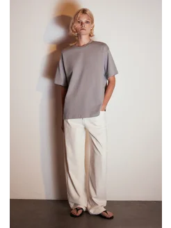 Футболка из плотного хлопкового трикотажа